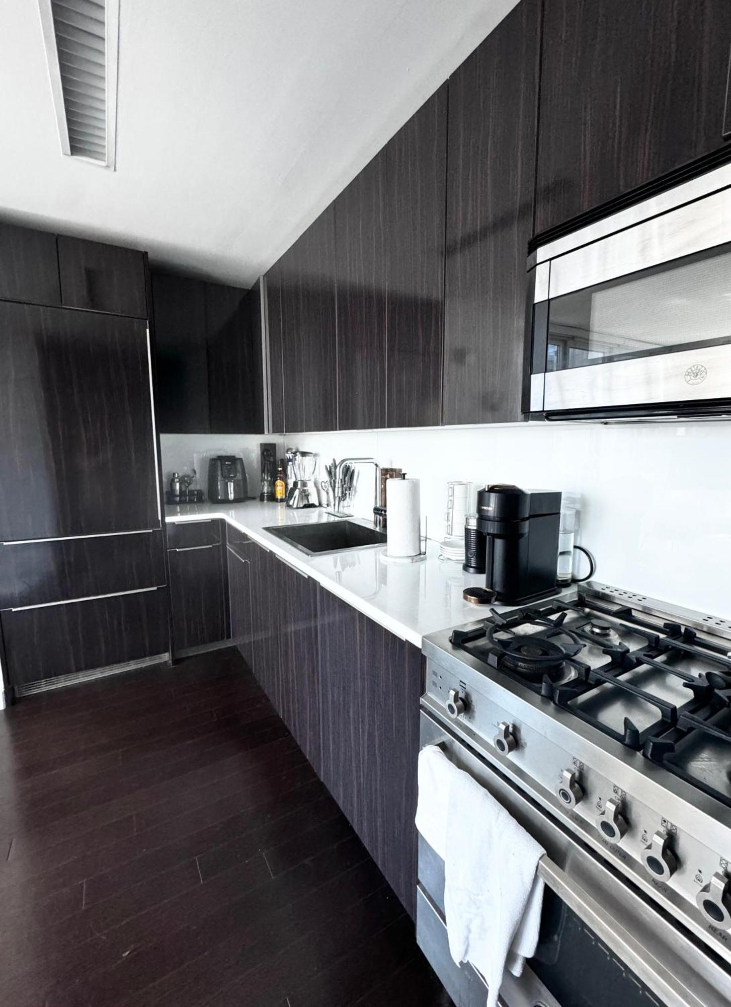 Chic Skyline 1br Retreat Apartamento *